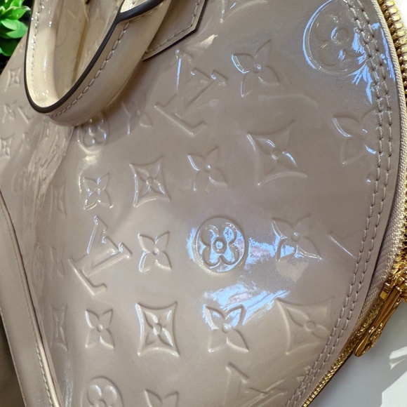 Louis Vuitton Vernis Alma PM MV R. Angelique Bag - Picture 3 of 8